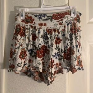 Floral flowy american eagle shorts